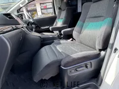 トヨタ ヴェルファイア