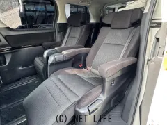 トヨタ ヴェルファイア