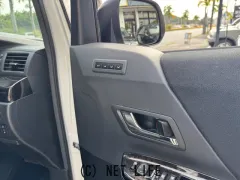 トヨタ ヴェルファイア