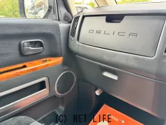 三菱 デリカD：5