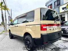 三菱 デリカD：5