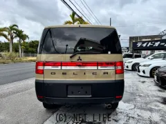 三菱 デリカD：5