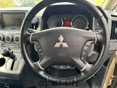 三菱 デリカD：5