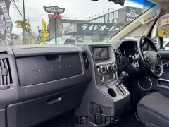 三菱 デリカD：5