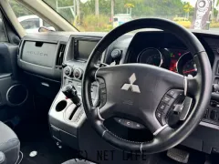 三菱 デリカD：5