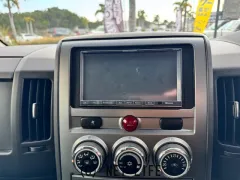 三菱 デリカD：5