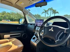 三菱 デリカD：5