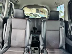 トヨタ エスクァイア