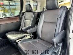 トヨタ エスクァイア