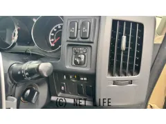 三菱 デリカD：5