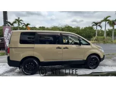 三菱 デリカD：5