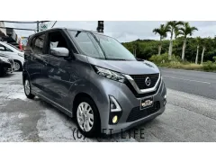 日産 デイズ