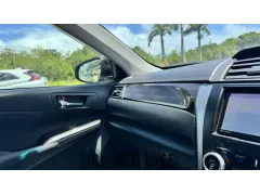 トヨタ カムリハイブリッド