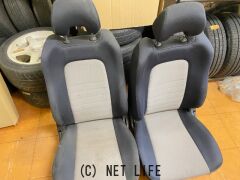 シート系 スカイラインER34純正シート