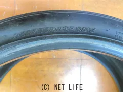 タイヤ 255/35/22