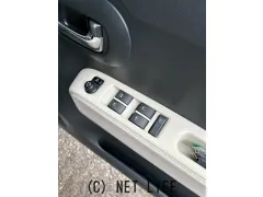 ダイハツ ミラココア