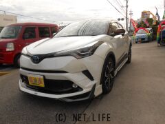 トヨタ C-HR