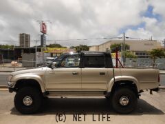 トヨタ ハイラックス