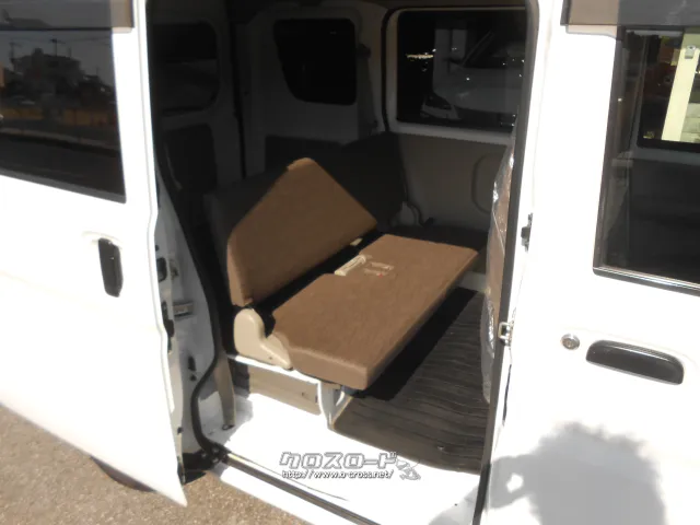 日産 NV100クリッパー