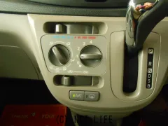 ダイハツ ミライース