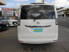 日産 セレナ