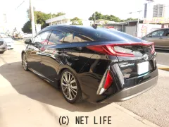 トヨタ プリウスPHV