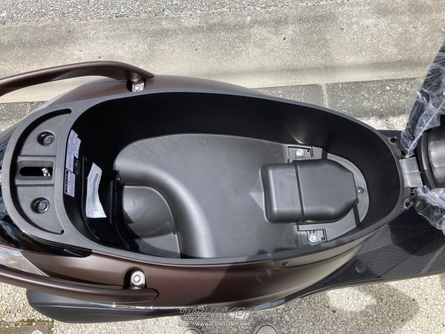 ヤマハ アクシスZ 125新車、シート下トランクたっぷり積める37.5Lの