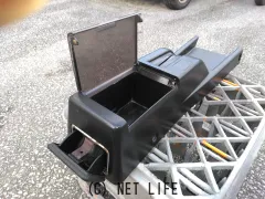 内装品 センターコンソール