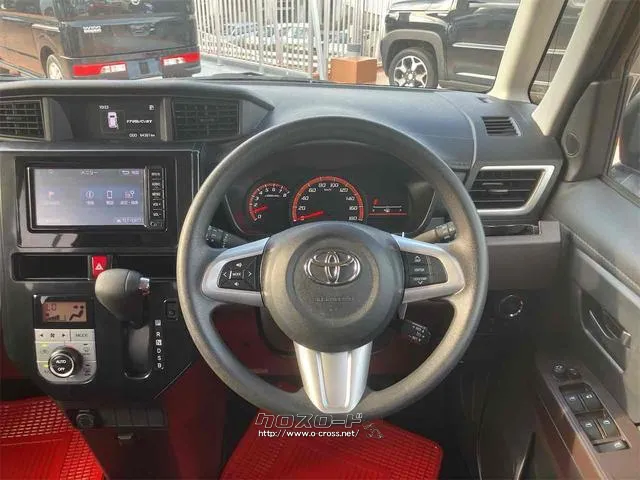 ハンドルの状態が悪いと運転に集中できませんよね。こちらの車、お気軽にお問い合わせください。 トヨタ タンク