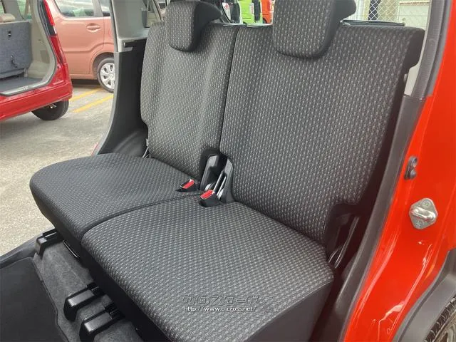 細部に渡り担当スタッフが確認をさせて頂きますのでご安心下さいませ!!是非一度ご確認ください! スズキ ハスラー