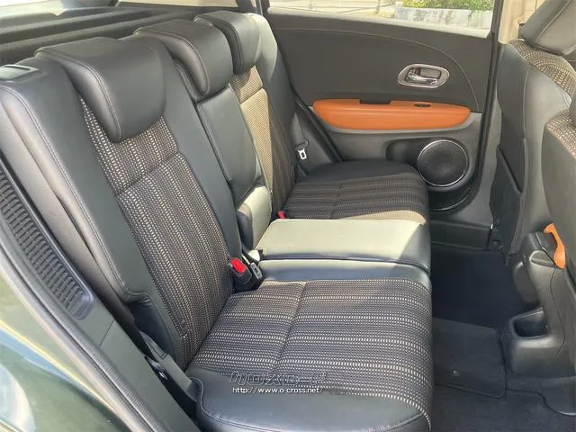 当店のお車をご覧いただきましてありがとうございます。お車についてのご質問やお見積りのご依頼、ご購入にあたってのご相談などお気軽にお問い合わせ下さい! ホンダ ヴェゼル