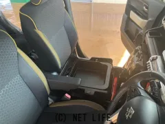 スズキ クロスビー