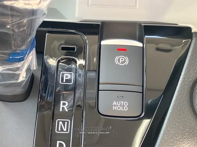 是非一度、実車を御覧ください。 三菱 デリカミニ