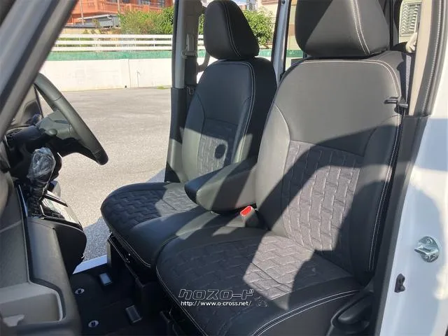 すぐにご来店頂けない場合や遠方にお住まいの方、車両状態の詳細が知りたい方はお気軽にご連絡下さい♪ 三菱 デリカミニ