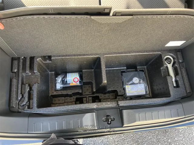 ご覧頂きまして誠に有難うございます!!是非ご来店して頂き、実際にご覧になって頂ければと思います。お客様からのご連絡をスタッフ一同、心よりお待ちしております 三菱 デリカミニ