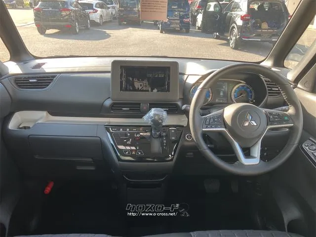 在庫確認などに関しては、お気軽にお問い合わせください。 三菱 デリカミニ