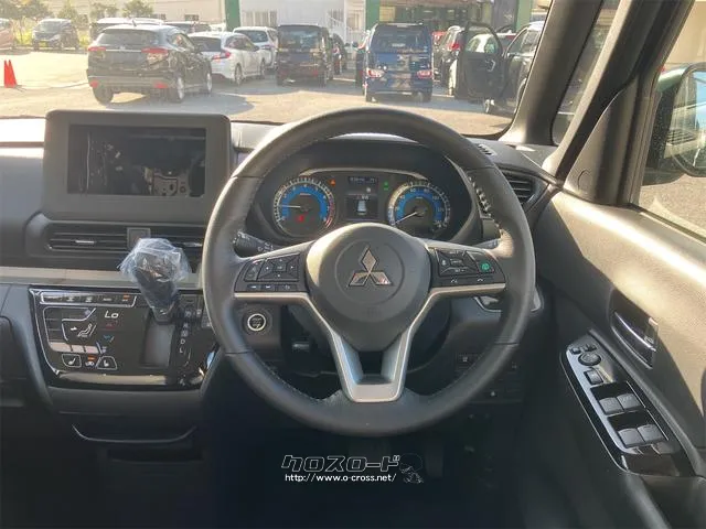 ご覧頂きまして誠に有難うございます!!是非ご来店して頂き、実際にご覧になって頂ければと思います。お客様からのご連絡をスタッフ一同、心よりお待ちしております 三菱 デリカミニ