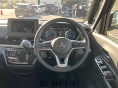 三菱 デリカミニ