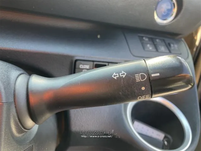 当店のお車をご覧いただきましてありがとうございます。お車についてのご質問やお見積りのご依頼、ご購入にあたってのご相談などお気軽にお問い合わせ下さい! トヨタ シエンタ