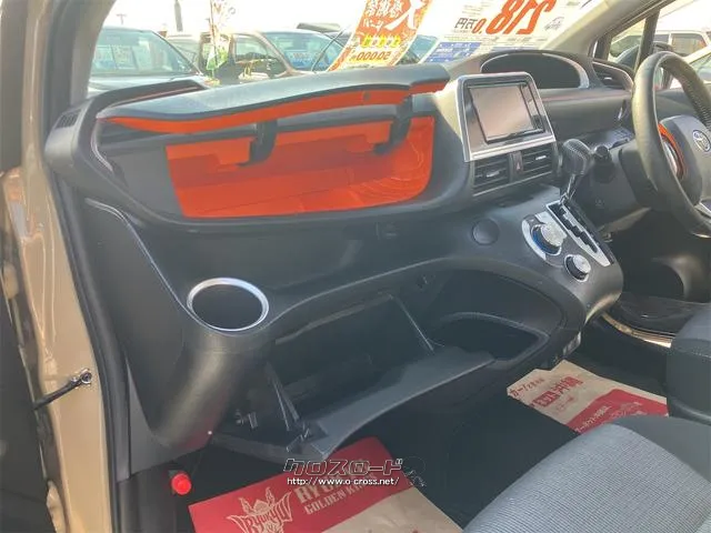 お車の知識がなくても大丈夫です!皆様のご来店をスタッフ一同、心よりお待ちしております。 トヨタ シエンタ