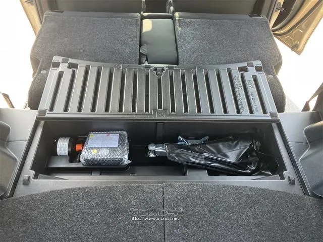 ご覧頂きまして誠に有難うございます!!是非ご来店して頂き、実際にご覧になって頂ければと思います。お客様からのご連絡をスタッフ一同、心よりお待ちしております トヨタ シエンタ