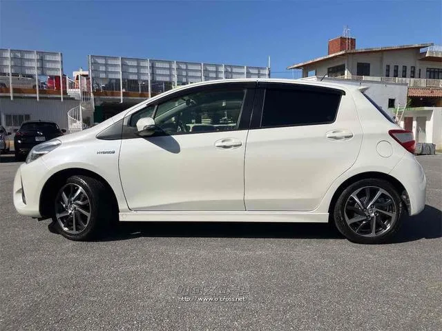 ご覧いただきありがとうございます♪気になったお車がありましたらお気軽にお電話をください♪ トヨタ ヴィッツ