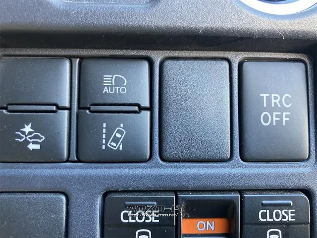 まずは気軽にお問合せ・お見積りお待ちしております。じっくり現車確認して頂けるよう、ご準備を致します! トヨタ ノア