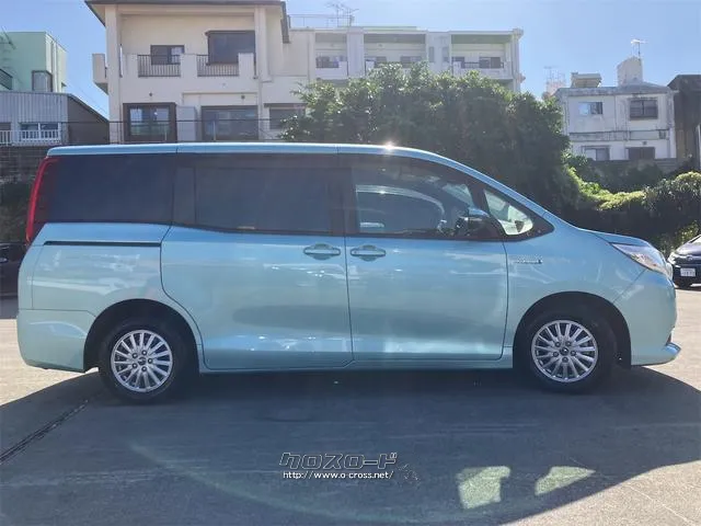 是非一度、実車を御覧ください。 トヨタ ノア