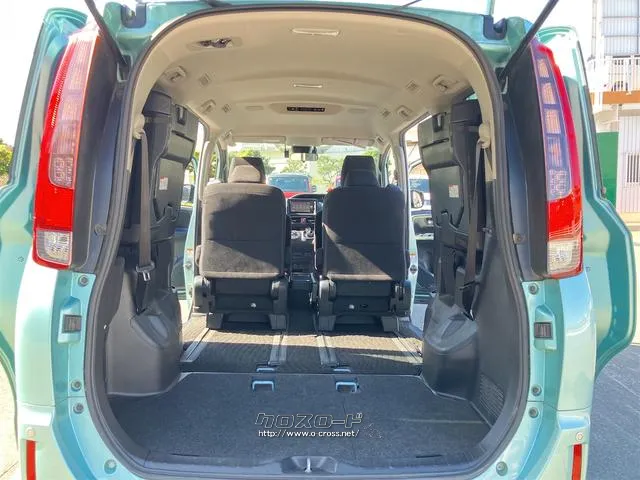 在庫確認などに関しては、お気軽にお問い合わせください。 トヨタ ノア