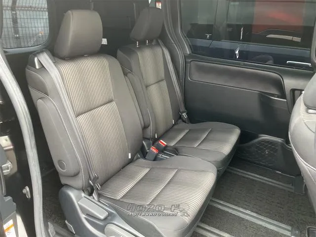 トヨタ ヴォクシー