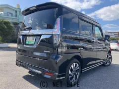 三菱 デリカD：2