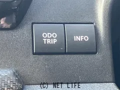 三菱 デリカD：2