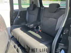 三菱 デリカD：2