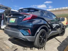 トヨタ C-HR